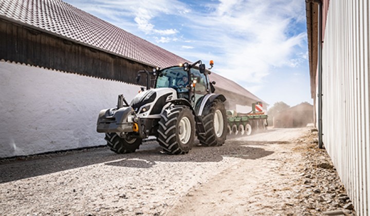 Valtra ASeries HiTech4 Field4 2 v3